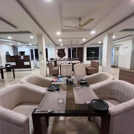Hotel Tribe View - Away From City Hustle !! Top Rated & Most Awarded Property !! A Peaceful Stay Kasauli Exteriör bild